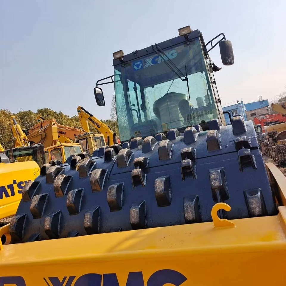 XCMG XS 223 J - Rullo compattatore/ Rullo compressore: foto 3 XCMG XS 223 J - Rullo compattatore/ Rullo compressore: foto 3