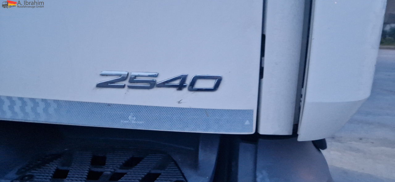 Mercedes-Benz 2540L Frigoblock, 6x2 Lenk-Liftachse , LBW - Camion: foto 5 Mercedes-Benz 2540L Frigoblock, 6x2 Lenk-Liftachse , LBW - Camion: foto 5