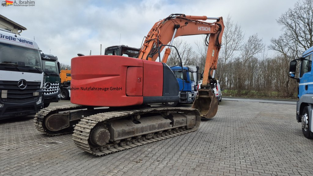 Leasing di Hitachi 225 USLC Hitachi 225 USLC: foto 11