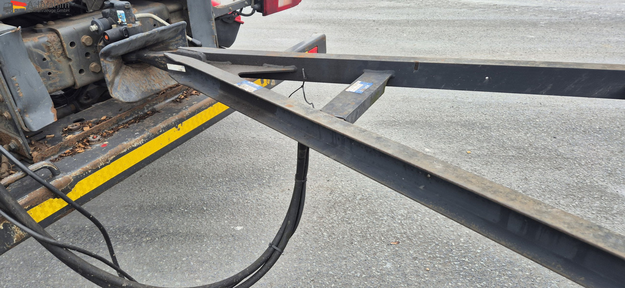 Hueffermann HSA 1870 mit Schlitten Zustand normal - Rimorchio scarrabile/ Multibenna: foto 2 Hueffermann HSA 1870 mit Schlitten Zustand normal - Rimorchio scarrabile/ Multibenna: foto 2