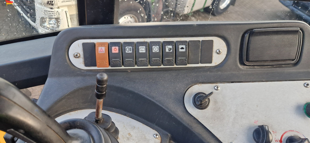 JCB 436Z Hochkippschaufel Wandler neu, Ölpumpe neu - Pala gommata: foto 2 JCB 436Z Hochkippschaufel Wandler neu, Ölpumpe neu - Pala gommata: foto 2