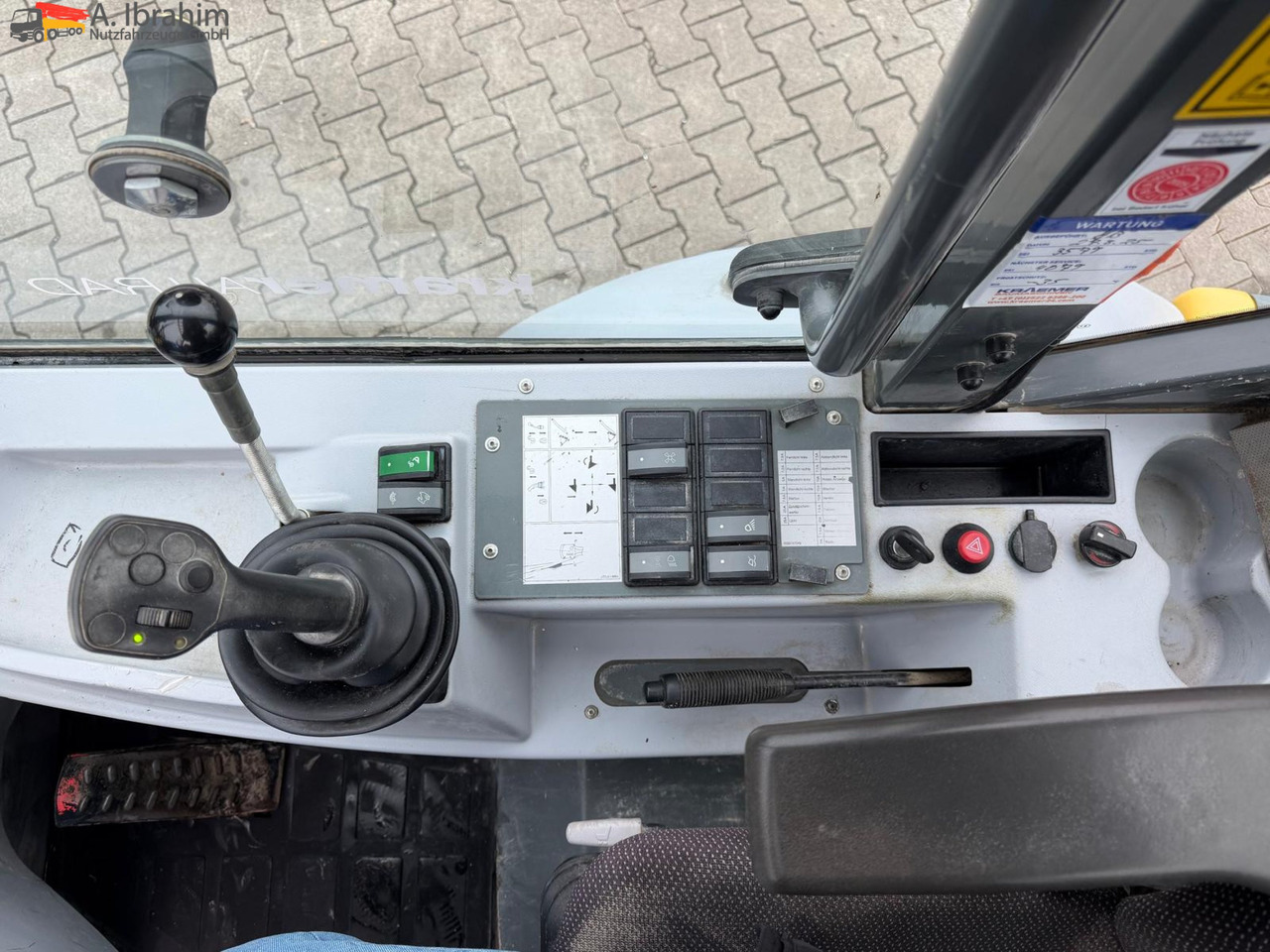 Kramer Allrad 750 /346-03 Klappschaufel | Gabel | 2 x vorhanden - Pala gommata: foto 4 Kramer Allrad 750 /346-03 Klappschaufel | Gabel | 2 x vorhanden - Pala gommata: foto 4