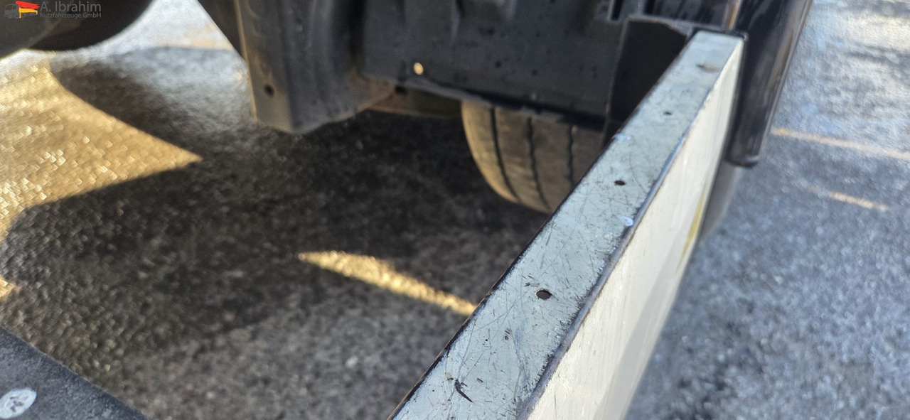 Krone SD Megatrailer Hubdach Liftachse | SAF Achsen - Semirimorchio centinato: foto 2 Krone SD Megatrailer Hubdach Liftachse | SAF Achsen - Semirimorchio centinato: foto 2