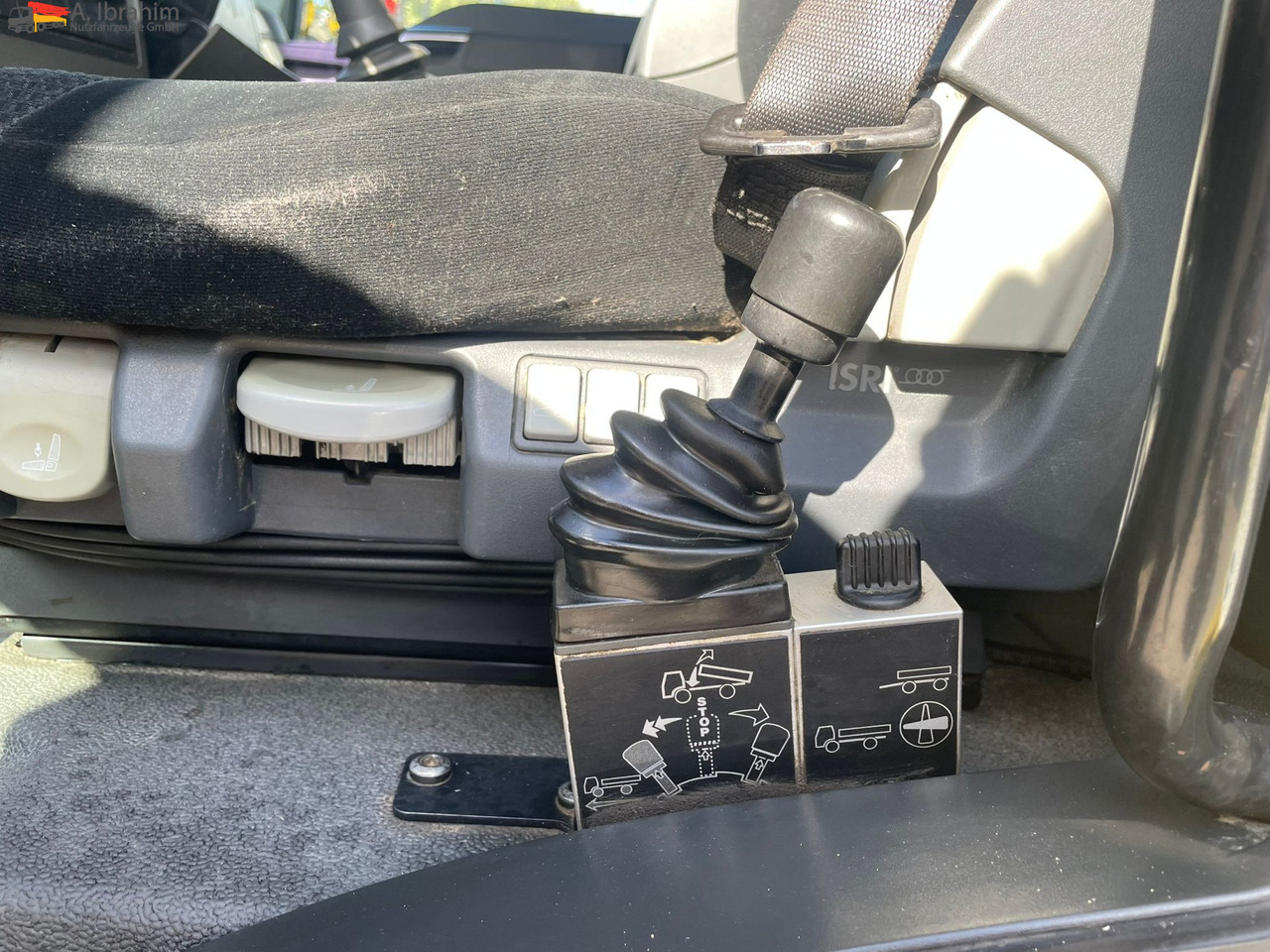 MAN TGS 26.480 Meiller 3 Seiten | 6x4 | Schalter | 3 Pedals - Autocarro ribaltabile: foto 4 MAN TGS 26.480 Meiller 3 Seiten | 6x4 | Schalter | 3 Pedals - Autocarro ribaltabile: foto 4