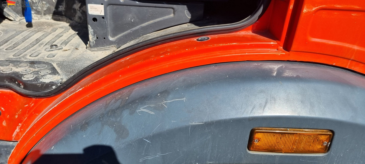 Mercedes-Benz 1722 Dachdeckerkran Cormach 30000  TECH, - Camion con gru, Autocarro con pianale/ Cassone fisso: foto 4 Mercedes-Benz 1722 Dachdeckerkran Cormach 30000  TECH, - Camion con gru, Autocarro con pianale/ Cassone fisso: foto 4