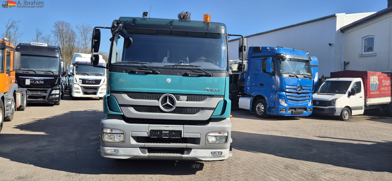 Autocarro ribaltabile, Camion con gru Mercedes-Benz 1824 Kipper Kran, Edelstahlaufbau Tierentsorgung: foto 8 Autocarro ribaltabile, Camion con gru Mercedes-Benz 1824 Kipper Kran, Edelstahlaufbau Tierentsorgung: foto 8