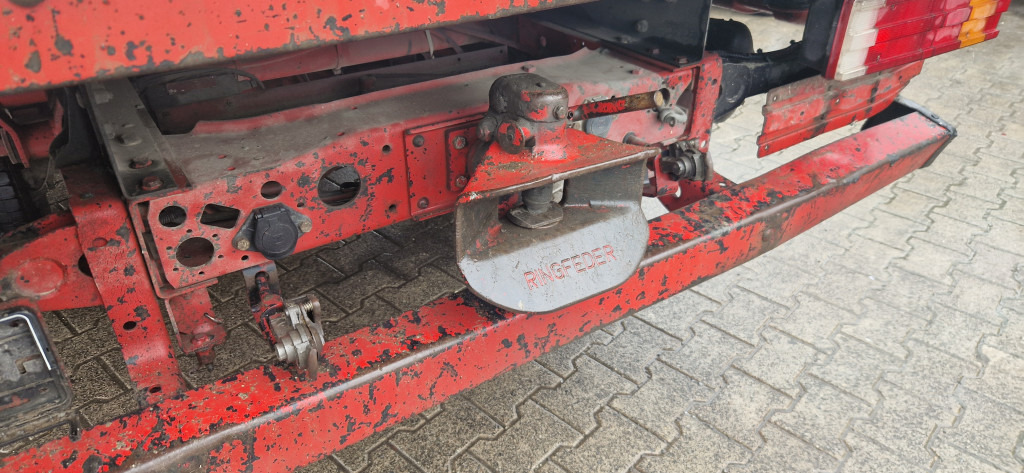 Mercedes-Benz 615D Doka Pritsche, Zustand gut - Furgone con cassone fisso, Furgone doppia cabina: foto 4 Mercedes-Benz 615D Doka Pritsche, Zustand gut - Furgone con cassone fisso, Furgone doppia cabina: foto 4