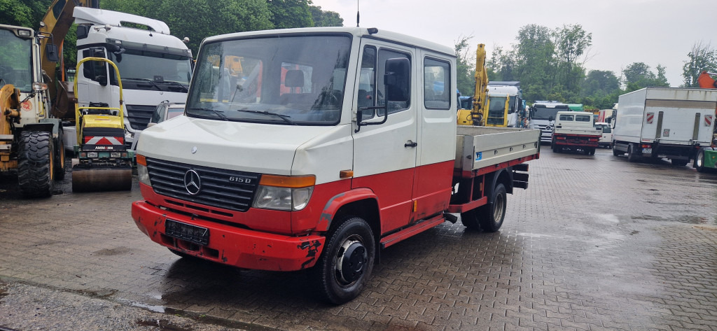 Mercedes-Benz 615D Doka Pritsche, Zustand gut - Furgone con cassone fisso, Furgone doppia cabina: foto 1 Mercedes-Benz 615D Doka Pritsche, Zustand gut - Furgone con cassone fisso, Furgone doppia cabina: foto 1