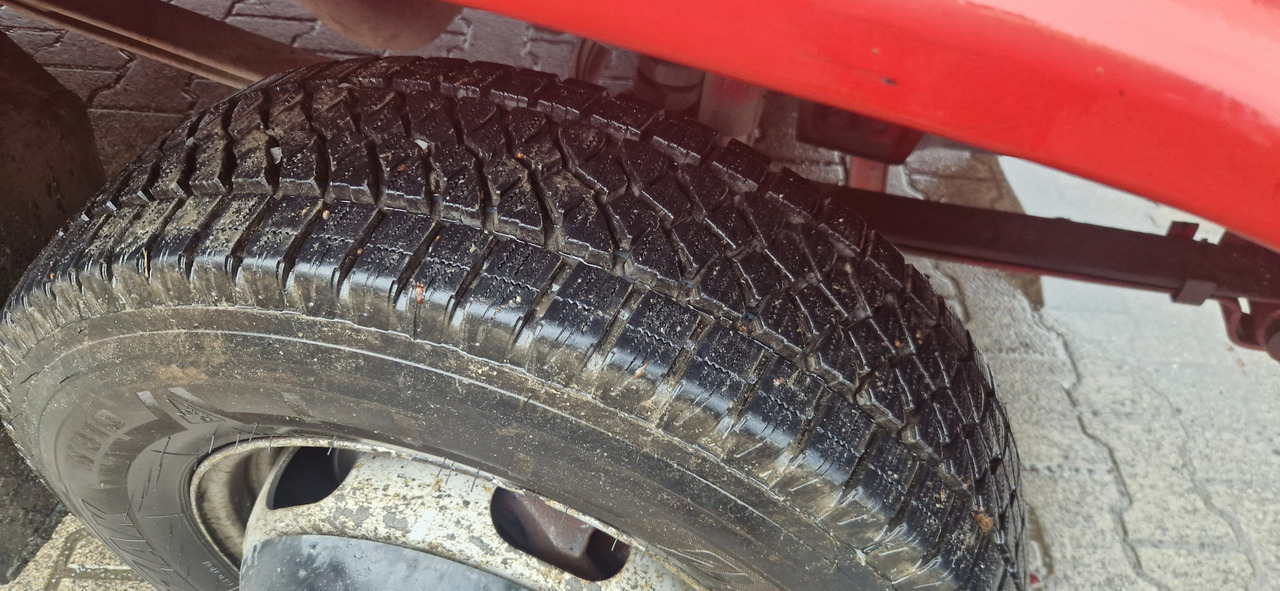 Furgone con cassone fisso, Furgone doppia cabina Mercedes-Benz 615D Doka Pritsche, Zustand gut: foto 15 Furgone con cassone fisso, Furgone doppia cabina Mercedes-Benz 615D Doka Pritsche, Zustand gut: foto 15