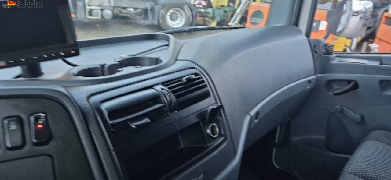 Furgone box Mercedes-Benz 816L LBW, Blatt gefedert: foto 15