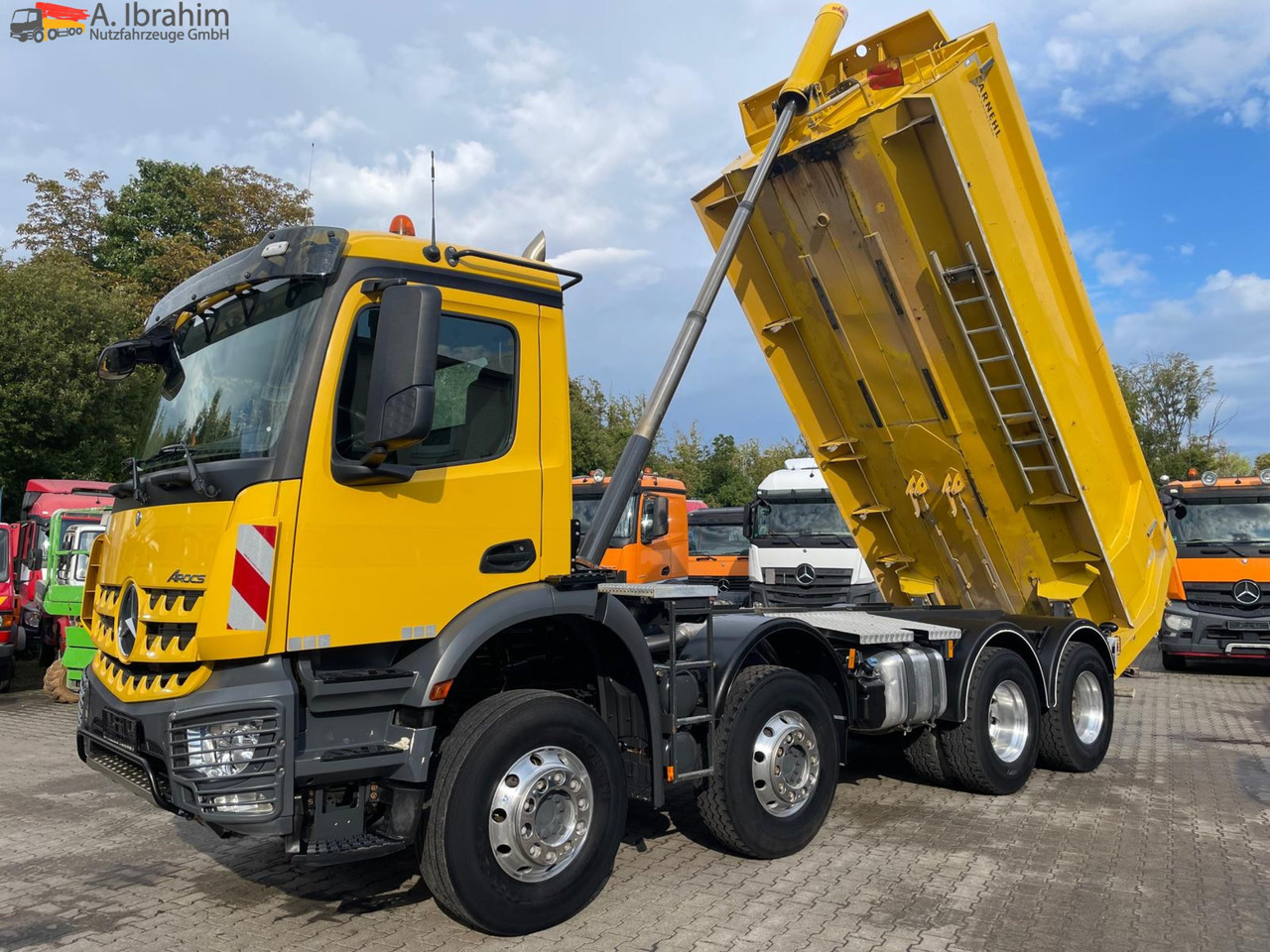 Mercedes-Benz AROCS 4143 8x4 Carnehl Kipper 20 m³ - Autocarro ribaltabile: foto 1 Mercedes-Benz AROCS 4143 8x4 Carnehl Kipper 20 m³ - Autocarro ribaltabile: foto 1