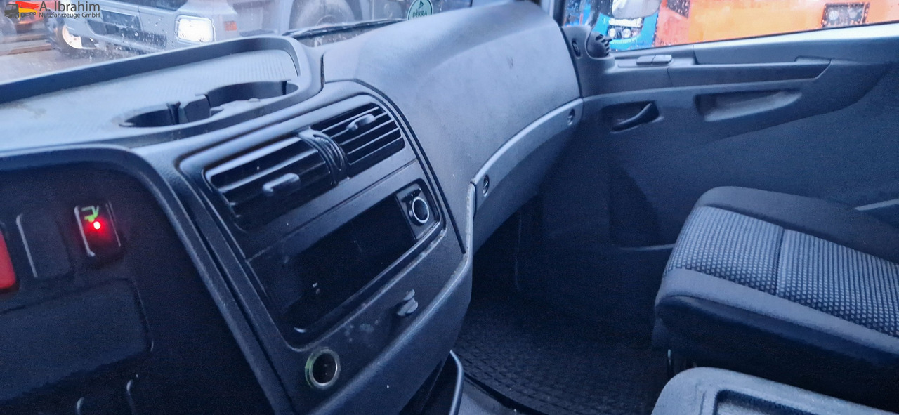 Mercedes-Benz DB 816, LBW deutsches Fahrzeug, 1. Hand - Furgone box: foto 2 Mercedes-Benz DB 816, LBW deutsches Fahrzeug, 1. Hand - Furgone box: foto 2