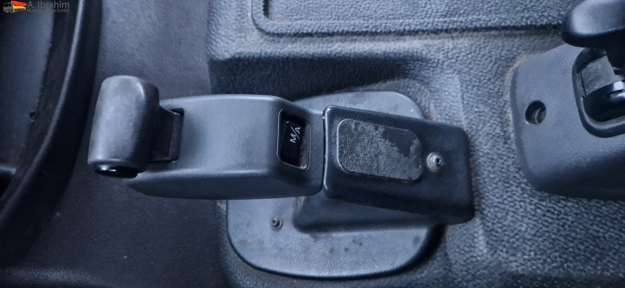 Mercedes-Benz DB 816, LBW deutsches Fahrzeug, 1. Hand - Furgone box: foto 3 Mercedes-Benz DB 816, LBW deutsches Fahrzeug, 1. Hand - Furgone box: foto 3