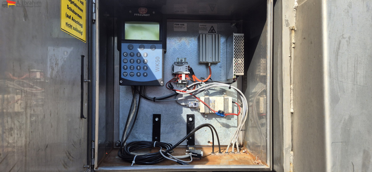 Scania P 380 Edelstahlkipper Tierentsorgung - Autocarro ribaltabile: foto 4 Scania P 380 Edelstahlkipper Tierentsorgung - Autocarro ribaltabile: foto 4