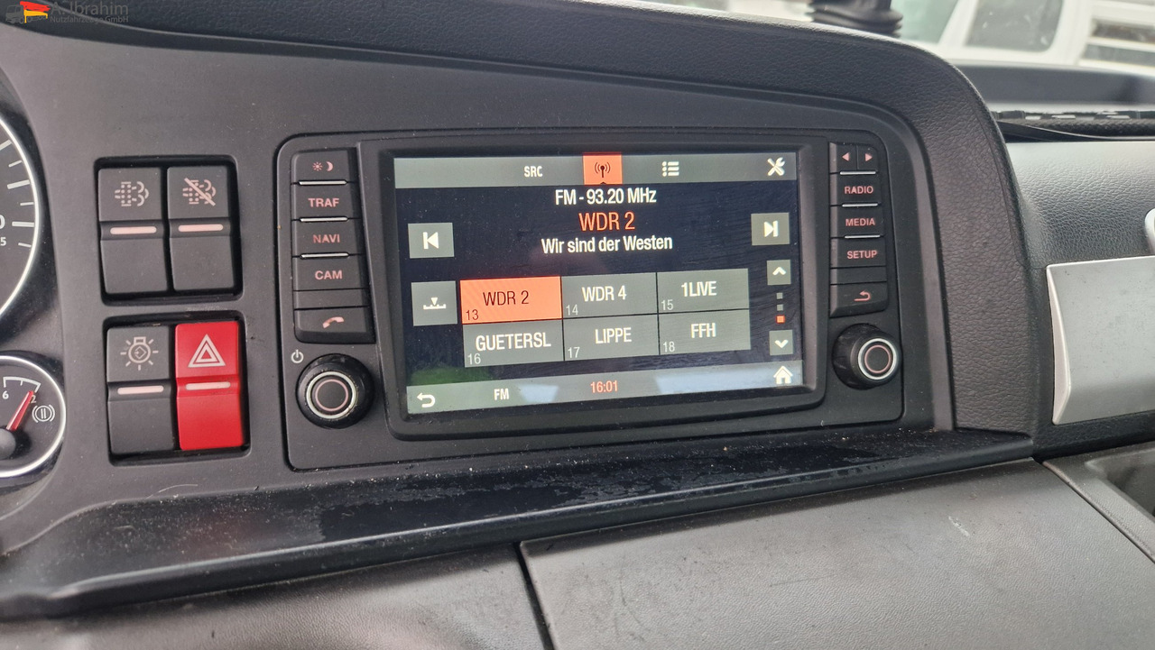 MAN 18.400 TGX Flachdach Retarder, Klima, 1 Bett, Kühlschrank - Trattore stradale: foto 3 MAN 18.400 TGX Flachdach Retarder, Klima, 1 Bett, Kühlschrank - Trattore stradale: foto 3