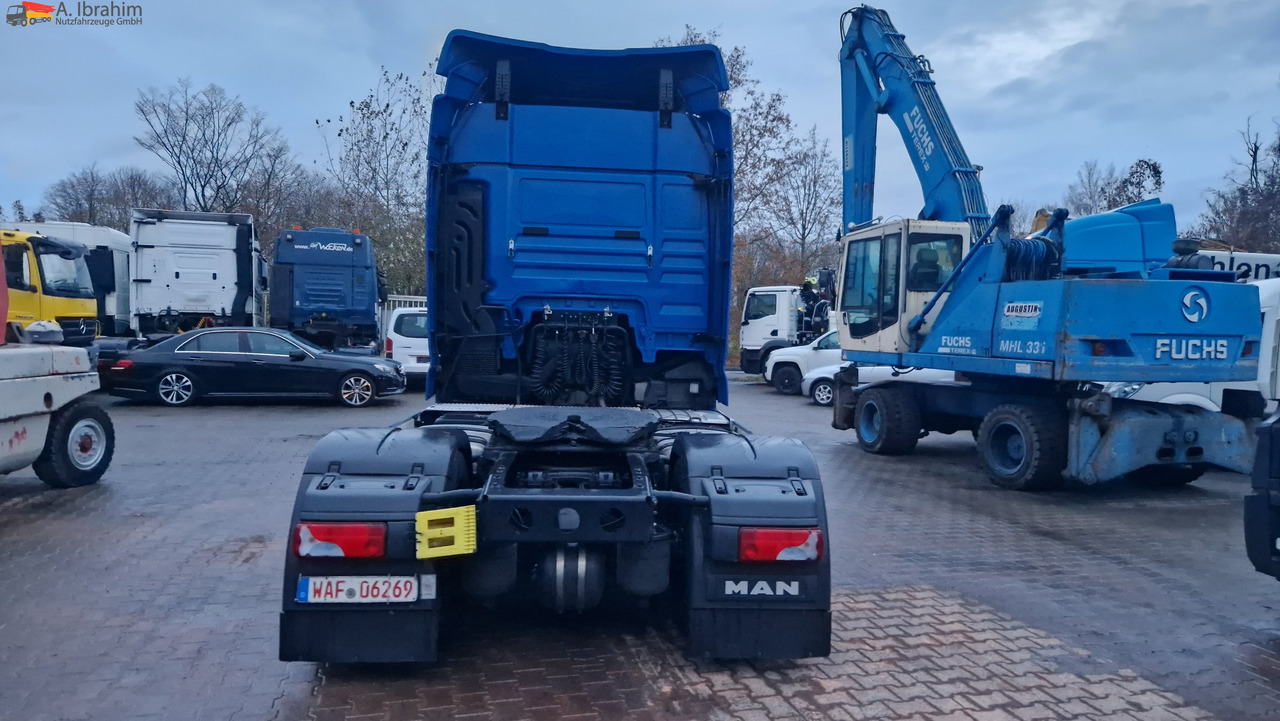 MAN 18.480 TGX XLX Retarder 2x Tank deutsches Fahrzeug, Kamera, Navi - Trattore stradale: foto 2 MAN 18.480 TGX XLX Retarder 2x Tank deutsches Fahrzeug, Kamera, Navi - Trattore stradale: foto 2