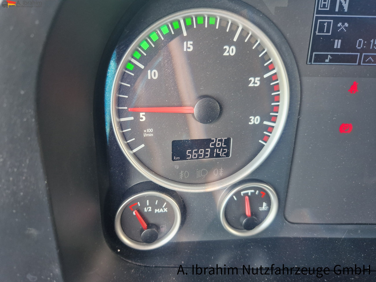 MAN TGS 18.400 PTO für Kompressor 3x vorhanden, sehr sauber, - Trattore stradale: foto 5 MAN TGS 18.400 PTO für Kompressor 3x vorhanden, sehr sauber, - Trattore stradale: foto 5