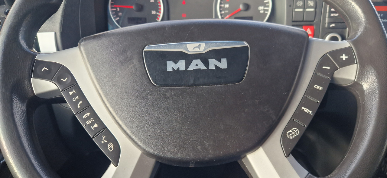 MAN TGS 18.400 PTO für Kompressor - Trattore stradale: foto 2 MAN TGS 18.400 PTO für Kompressor - Trattore stradale: foto 2