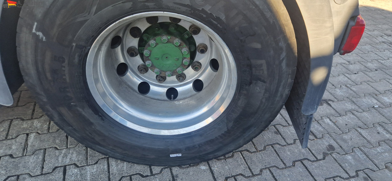 MAN TGS 18.400 PTO für Kompressor sehr sauber, 8x baugleich - Trattore stradale: foto 4 MAN TGS 18.400 PTO für Kompressor sehr sauber, 8x baugleich - Trattore stradale: foto 4