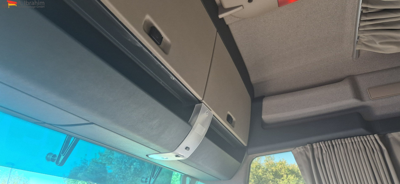 MAN TGX 18.500 Retarder | Standklima | XXL | 2x Tank | LED | deutsches Fahrzeug - Trattore stradale: foto 5 MAN TGX 18.500 Retarder | Standklima | XXL | 2x Tank | LED | deutsches Fahrzeug - Trattore stradale: foto 5