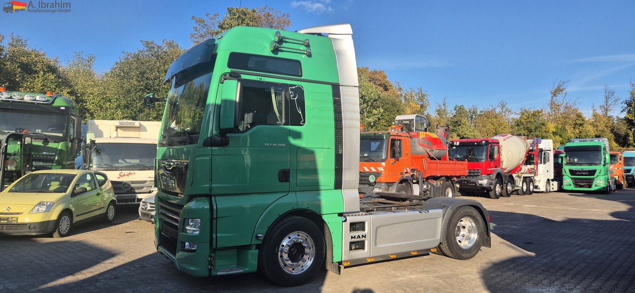 MAN TGX 18.500 Retarder | Standklima | XXL | 2x Tank | LED | deutsches Fahrzeug - Trattore stradale: foto 1 MAN TGX 18.500 Retarder | Standklima | XXL | 2x Tank | LED | deutsches Fahrzeug - Trattore stradale: foto 1