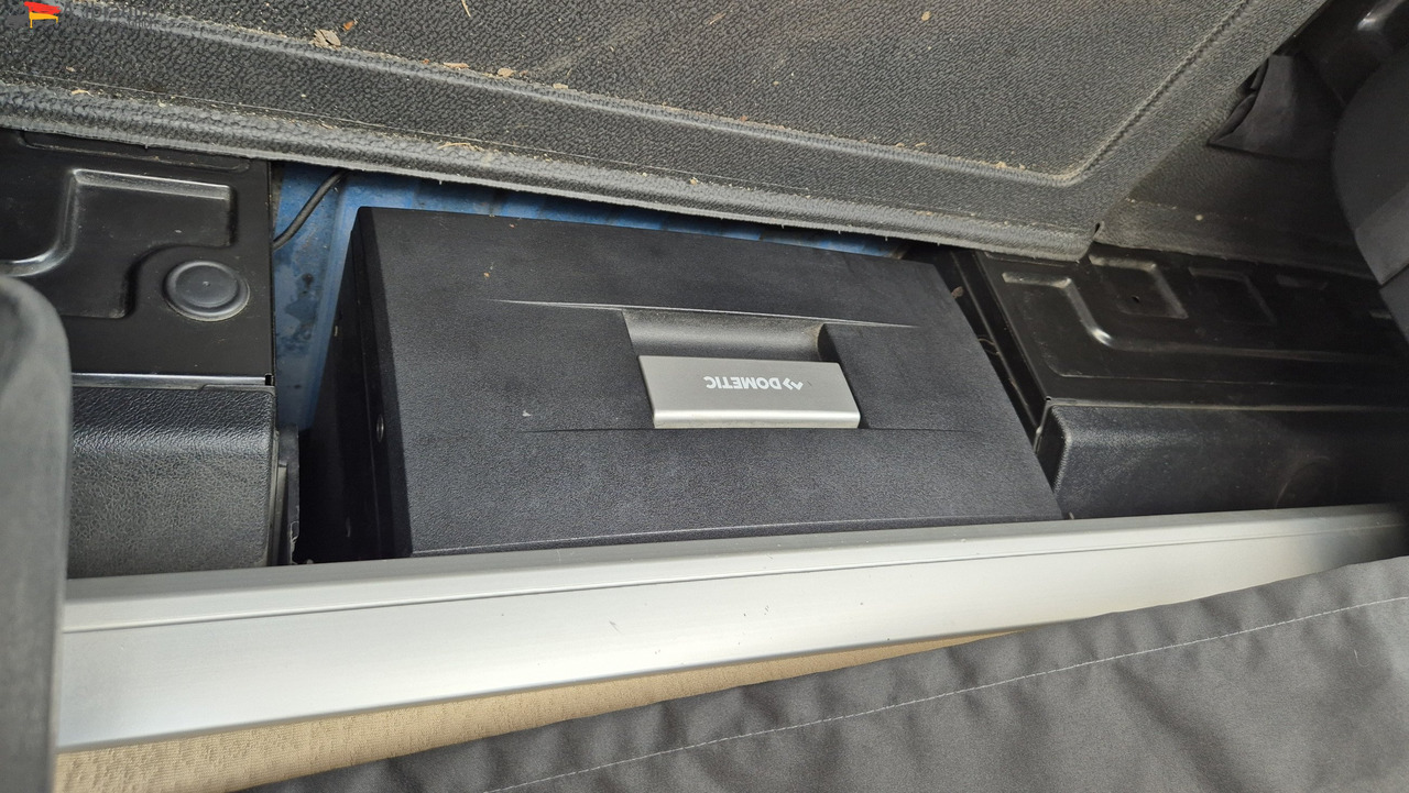 Mercedes-Benz 1843 DB 1843 mit PTU für Kompressor - Trattore stradale: foto 2 Mercedes-Benz 1843 DB 1843 mit PTU für Kompressor - Trattore stradale: foto 2