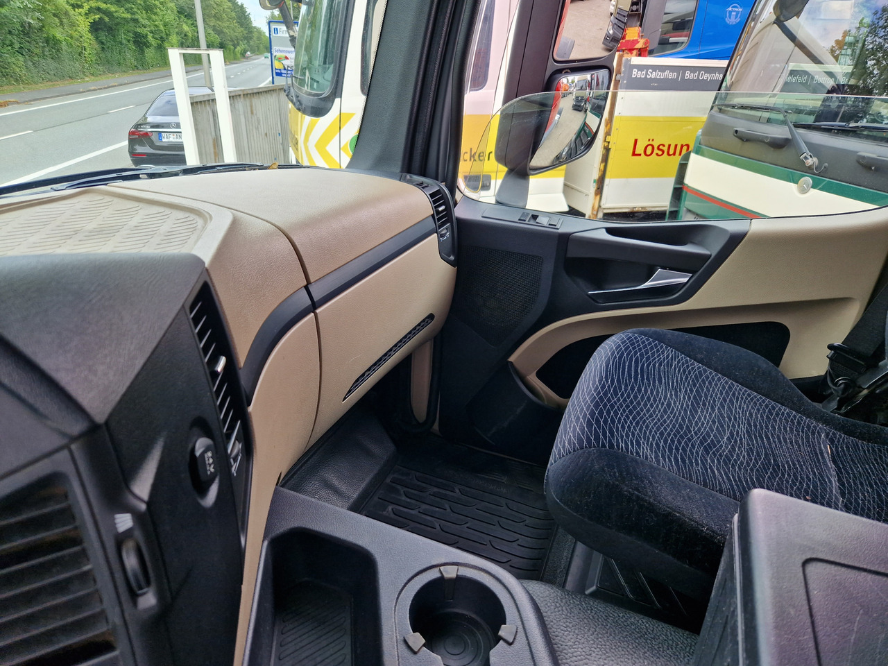 Mercedes-Benz 1843 Klima, Retarder, Topzustand, einsatzbereit Kipphydraulik - Trattore stradale: foto 3 Mercedes-Benz 1843 Klima, Retarder, Topzustand, einsatzbereit Kipphydraulik - Trattore stradale: foto 3