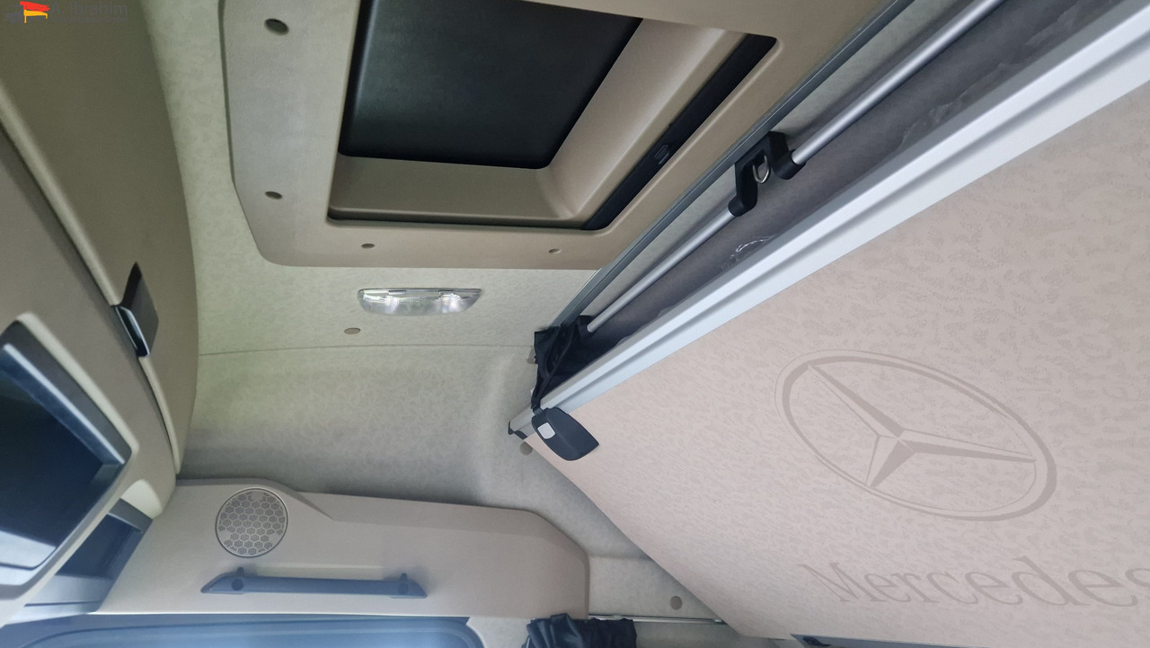 Mercedes-Benz DB 1843 Retarder Kipphydraulik Actros, sehr sauber, Alufelgen - Trattore stradale: foto 5 Mercedes-Benz DB 1843 Retarder Kipphydraulik Actros, sehr sauber, Alufelgen - Trattore stradale: foto 5