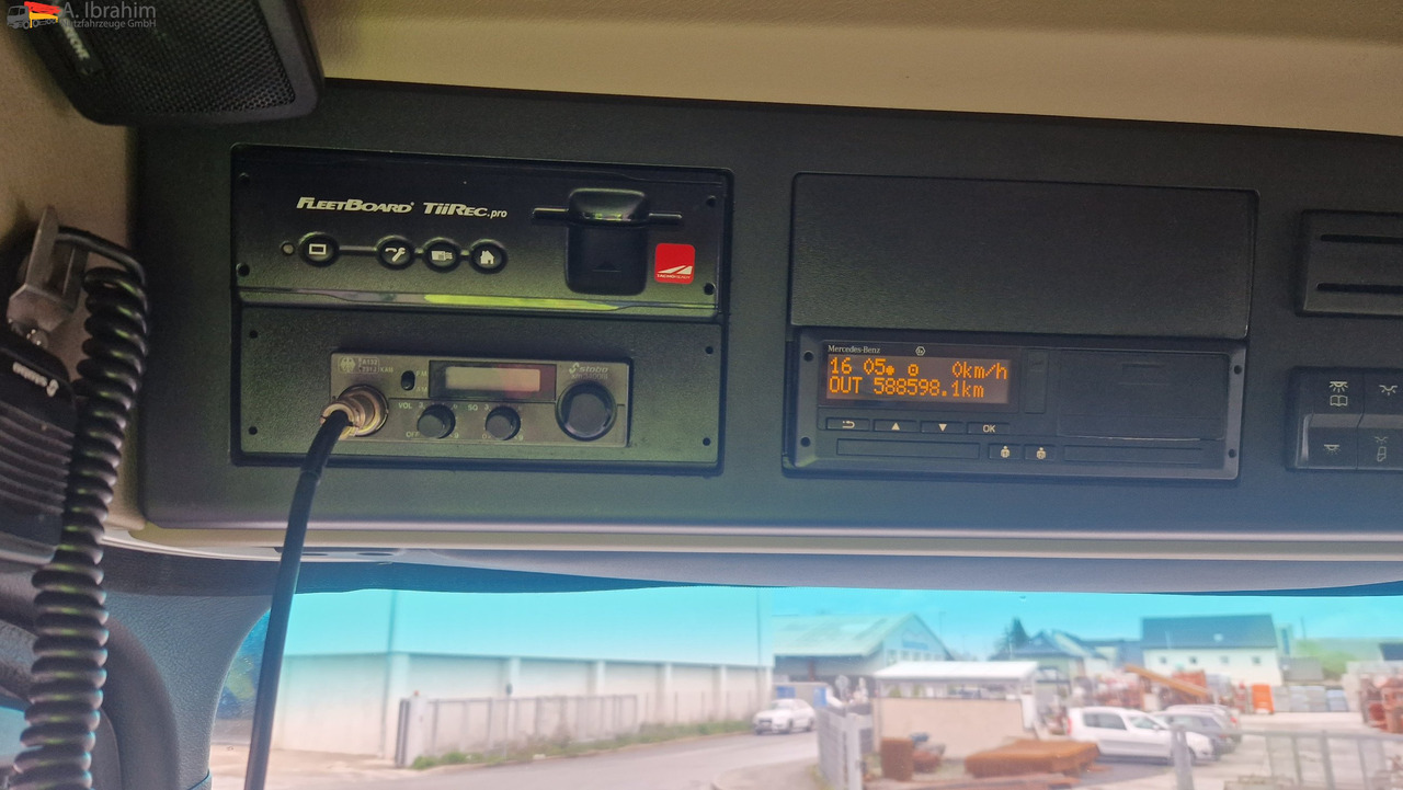 Mercedes-Benz DB 1843 Retarder Kipphydraulik Actros, sehr sauber, Alufelgen - Trattore stradale: foto 3 Mercedes-Benz DB 1843 Retarder Kipphydraulik Actros, sehr sauber, Alufelgen - Trattore stradale: foto 3