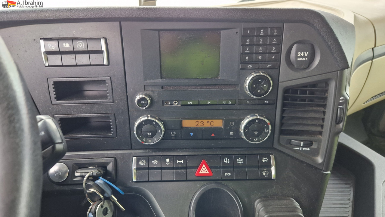 Mercedes-Benz DB 1843 Retarder Kipphydraulik - Trattore stradale: foto 2 Mercedes-Benz DB 1843 Retarder Kipphydraulik - Trattore stradale: foto 2