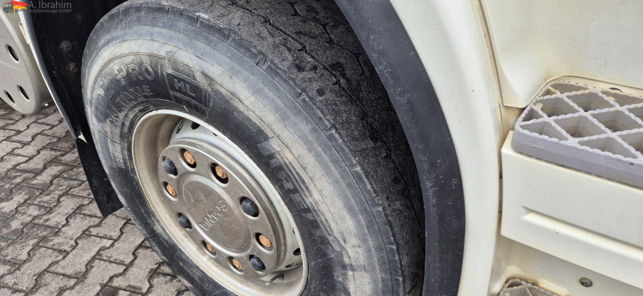 Scania R560 | 6x4 | V8 | Blatt Blatt | Schaltgetriebe 3x identisch vorhanden - Trattore stradale: foto 3 Scania R560 | 6x4 | V8 | Blatt Blatt | Schaltgetriebe 3x identisch vorhanden - Trattore stradale: foto 3