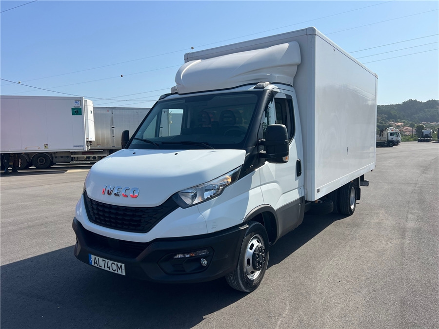 Iveco 35C16H - Autocarro furgonato: foto 1 Iveco 35C16H - Autocarro furgonato: foto 1
