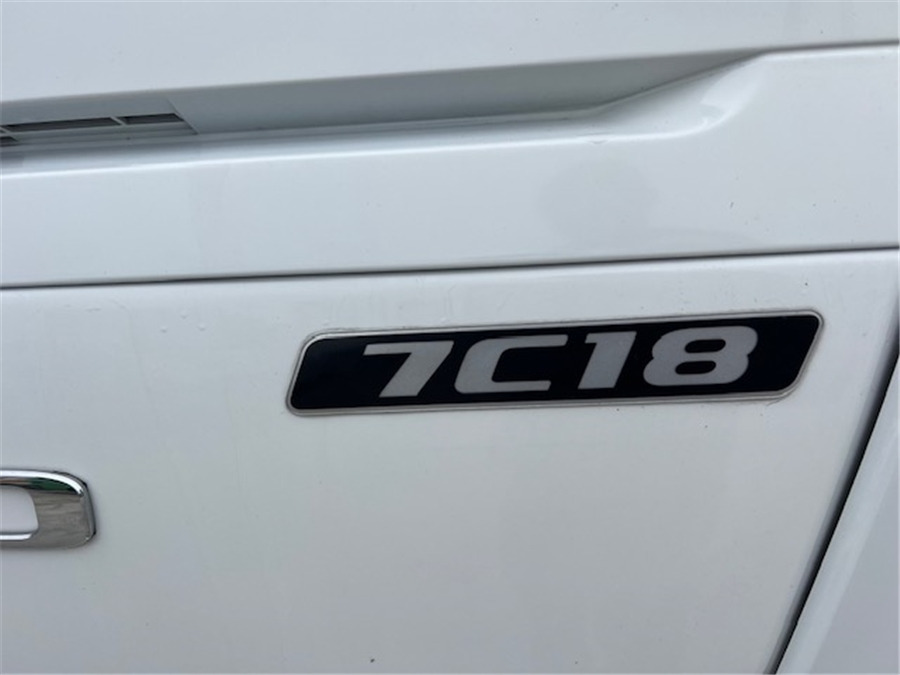 Autocarro cella isotermica Mitsubishi 7C18: foto 19