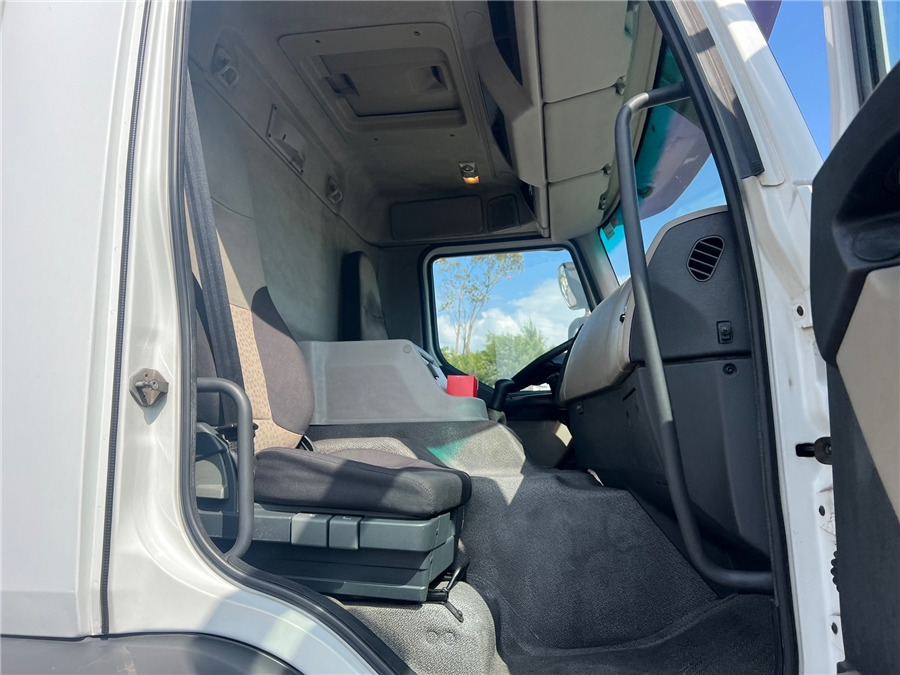 Camion centinato Renault PREMIUM 370: foto 7