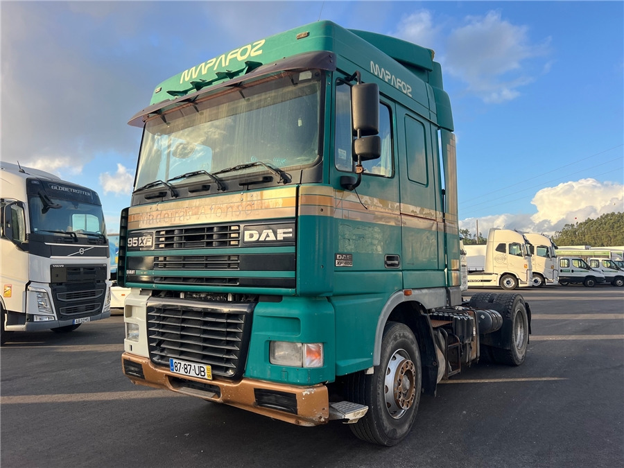 DAF XF95/480 Manual gear - Trattore stradale: foto 1 DAF XF95/480 Manual gear - Trattore stradale: foto 1