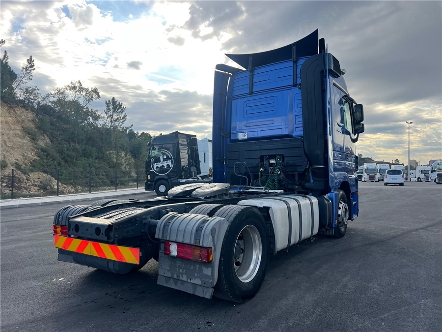 MERCEDES-BENZ Actros 1841 - Trattore stradale: foto 4 MERCEDES-BENZ Actros 1841 - Trattore stradale: foto 4