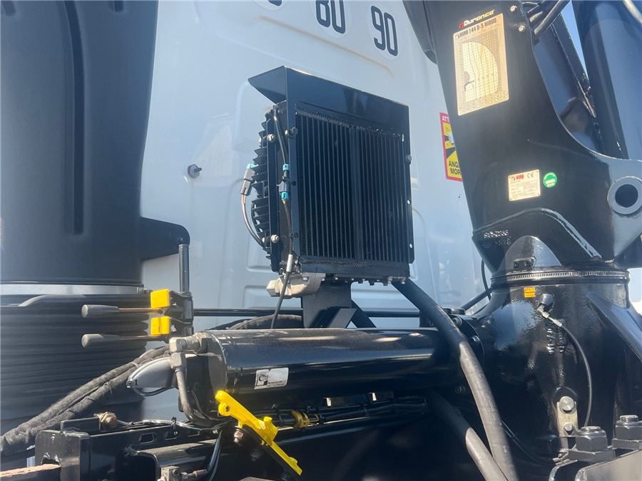 Trattore stradale Renault C 460 T: foto 13