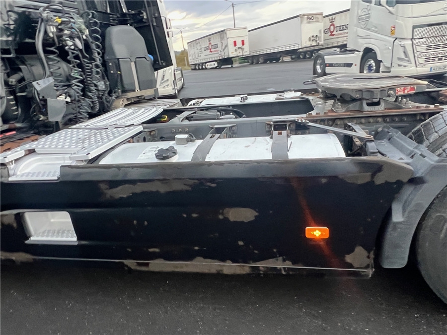 Trattore stradale Renault T 520 HIGHCAB: foto 8