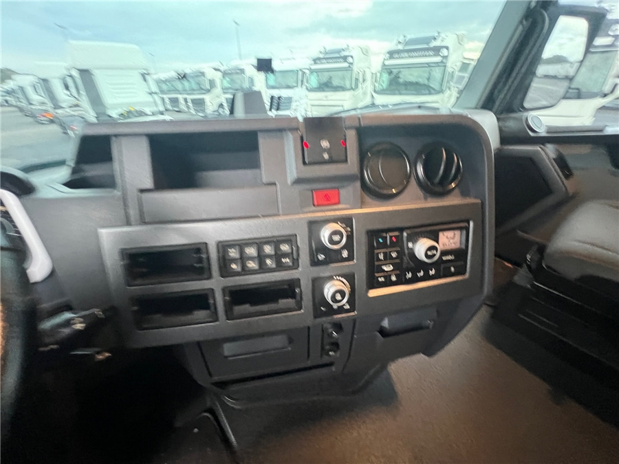 Trattore stradale Renault T 520 HIGHCAB: foto 15