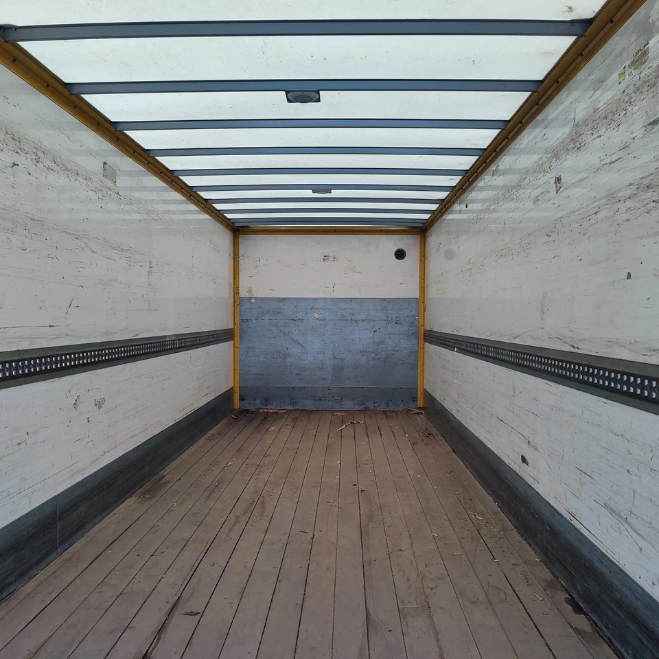 CENTINA ALLESTIMENTO A TERRA USATO - Cassone centinato: foto 2 CENTINA ALLESTIMENTO A TERRA USATO - Cassone centinato: foto 2