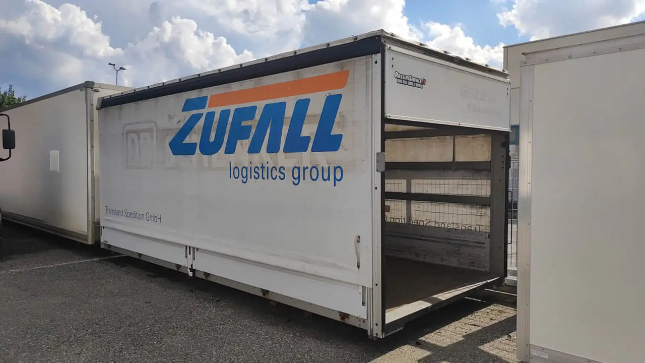 CENTINA ALLESTIMENTO A TERRA USATO - Cassone centinato: foto 1 CENTINA ALLESTIMENTO A TERRA USATO - Cassone centinato: foto 1