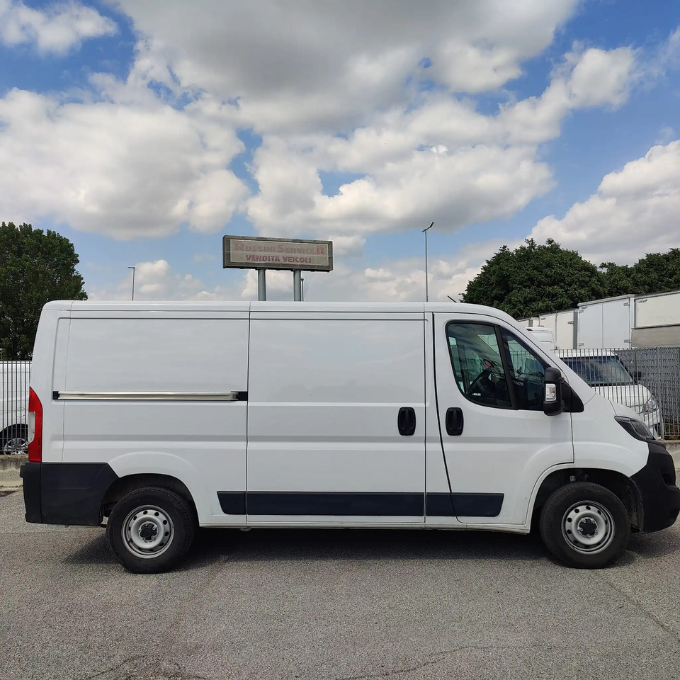 FIAT DUCATO L1H1 140 - Furgone chiuso: foto 2 FIAT DUCATO L1H1 140 - Furgone chiuso: foto 2
