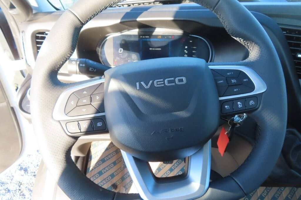 IVECO DAILY 72C18 - Furgone: foto 3 IVECO DAILY 72C18 - Furgone: foto 3
