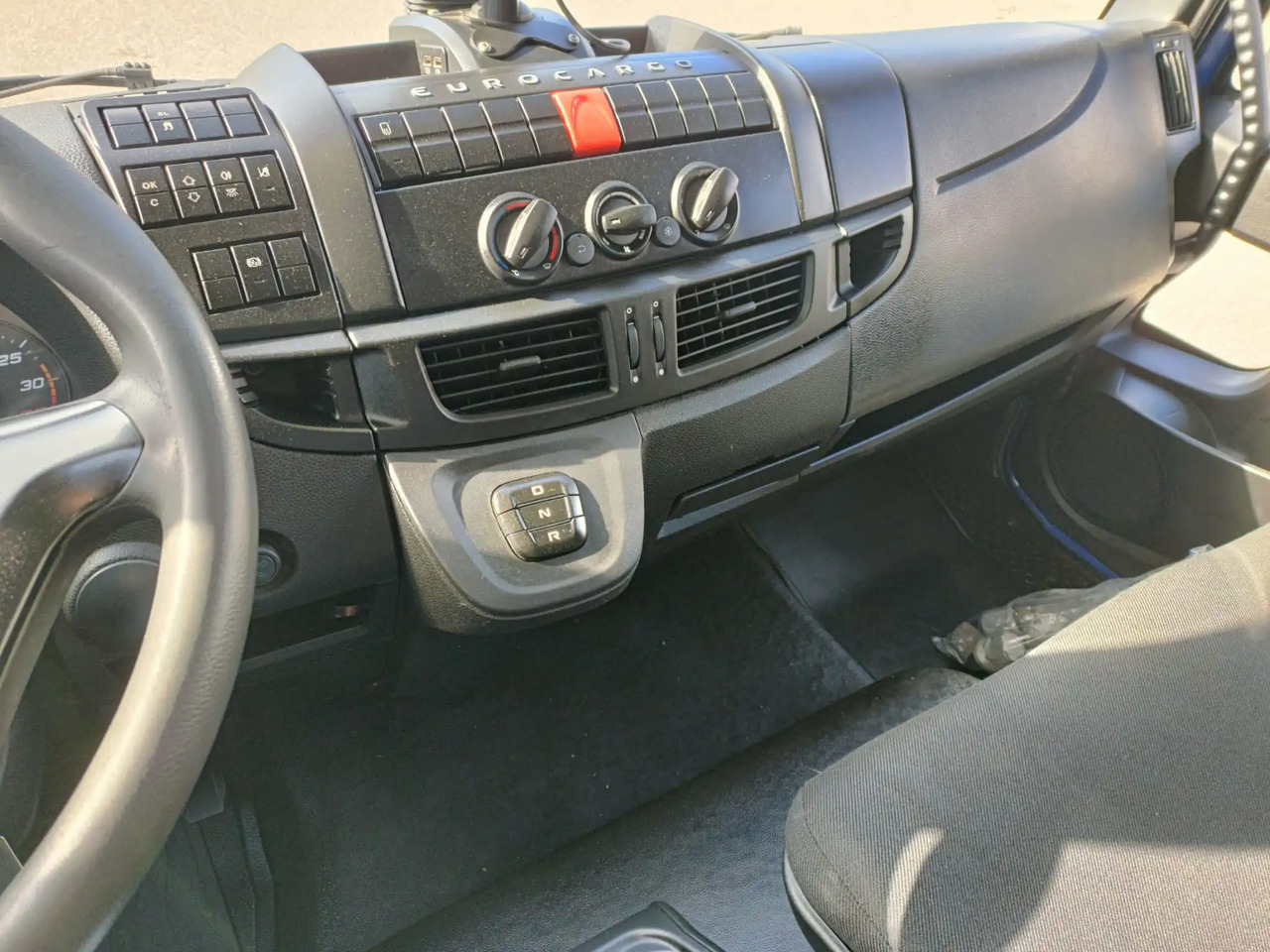 IVECO EUROCARGO 160E25P - Autocarro telaio: foto 2 IVECO EUROCARGO 160E25P - Autocarro telaio: foto 2