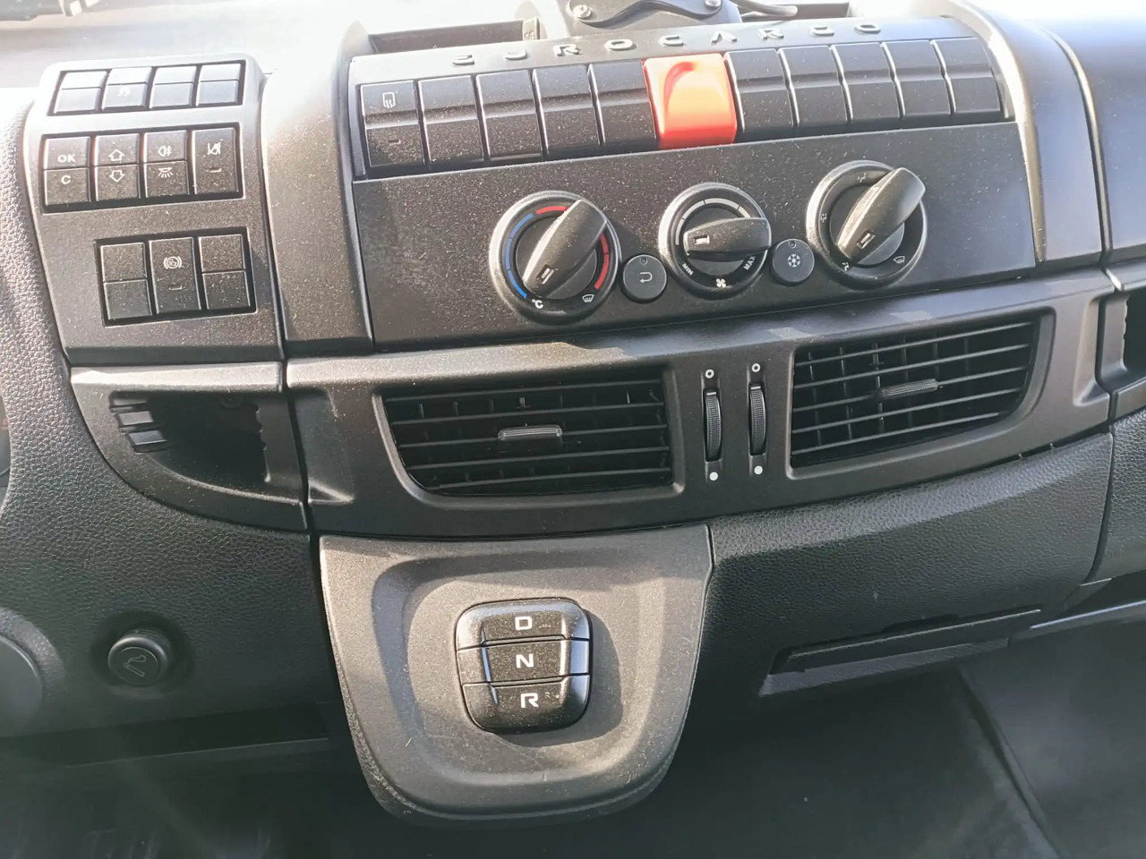 IVECO EUROCARGO 160E25P - Autocarro telaio: foto 3 IVECO EUROCARGO 160E25P - Autocarro telaio: foto 3