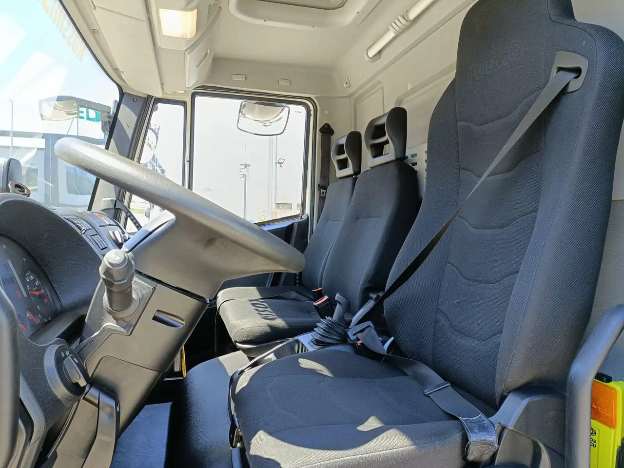 Autocarro ribaltabile IVECO EUROCARGO 75E16: foto 12