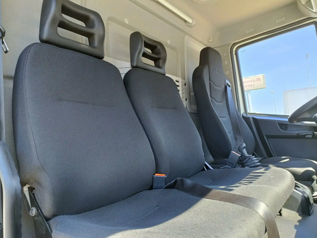 Autocarro ribaltabile IVECO EUROCARGO 75E16: foto 10
