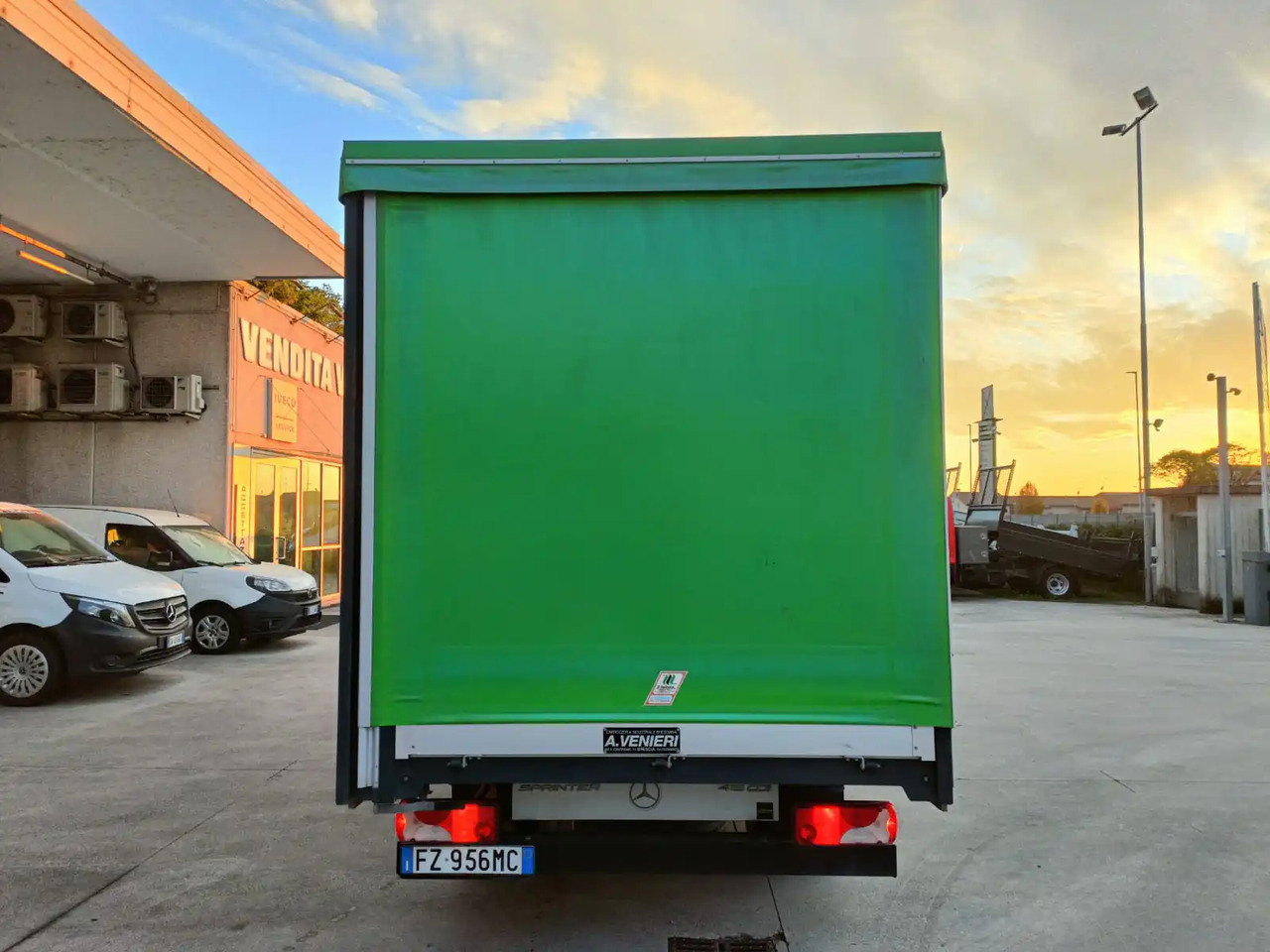 MERCEDES BENZ SPRINTER 416 160 CV - Furgone centinato: foto 3 MERCEDES BENZ SPRINTER 416 160 CV - Furgone centinato: foto 3