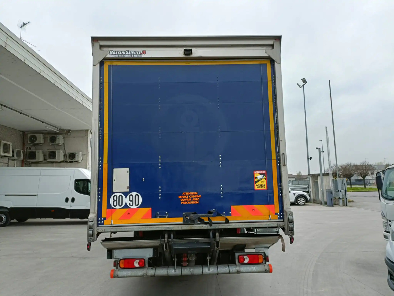 SPONDA IDRAULICA DHOLLANDIA 1500 KG - Sponda idraulica: foto 2 SPONDA IDRAULICA DHOLLANDIA 1500 KG - Sponda idraulica: foto 2