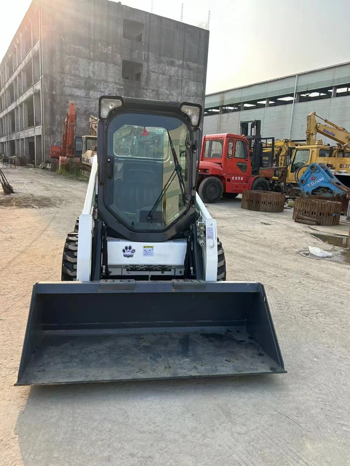 Bobcat S450 - Minipala: foto 1 Bobcat S450 - Minipala: foto 1